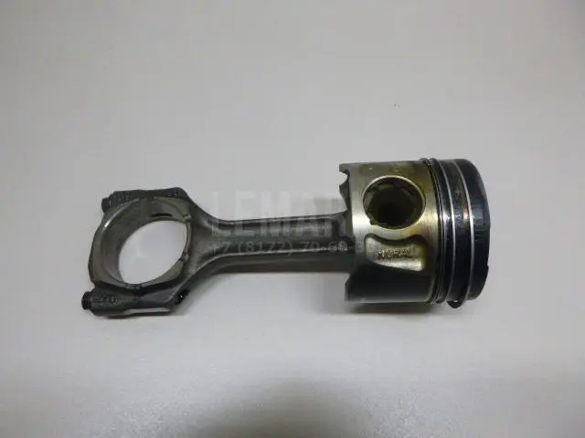 Поршень с шатуном для  Ford Kuga 2008-2012
