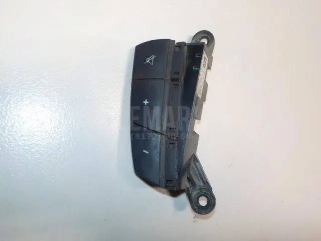 Кнопка многофункциональная для  BMW i3 (I01) 2013-2022