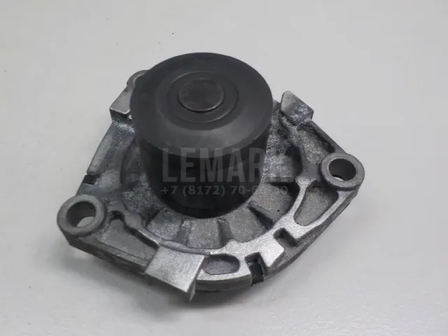 Насос водяной (помпа) для  Ford America F150 2008-2014