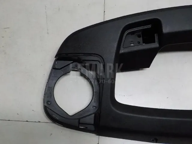 Обшивка двери передней правой для  BAIC BJ40 2019