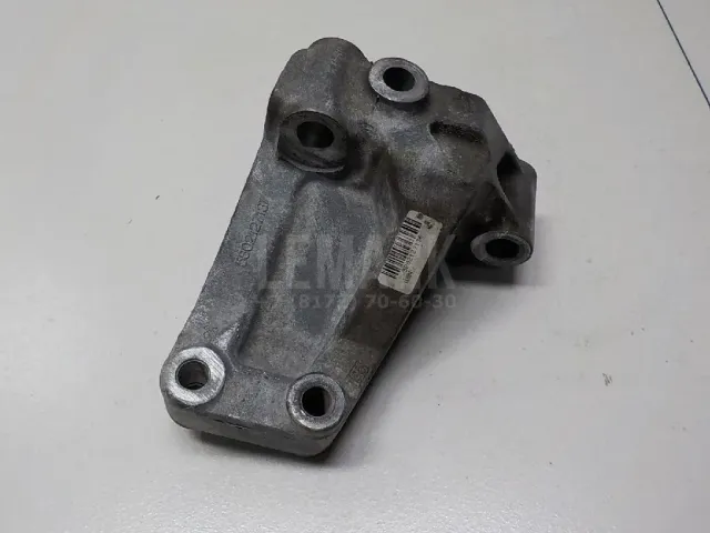 Кронштейн двигателя для  Daihatsu Gran Move 1996-2002