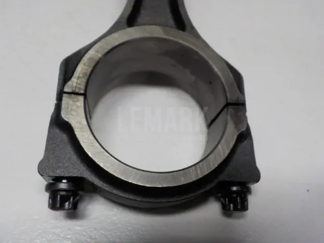 Поршень с шатуном для  Ford Maverick 2001-2007