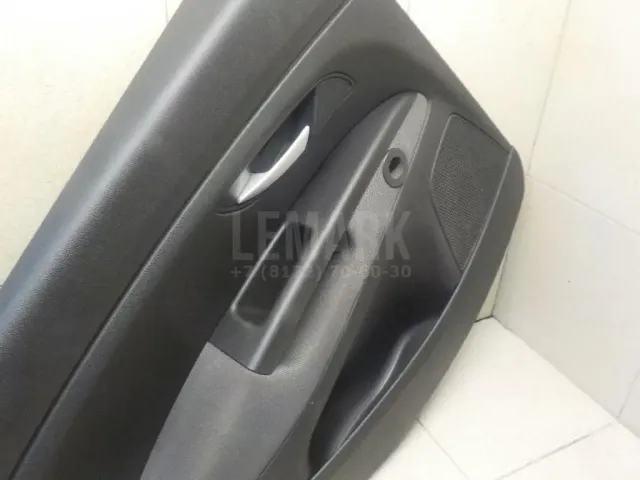 Обшивка двери задней левой для  Ford B-MAX 2012-2018