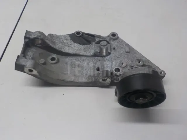 Кронштейн генератора для  DAF 95 1987-1998