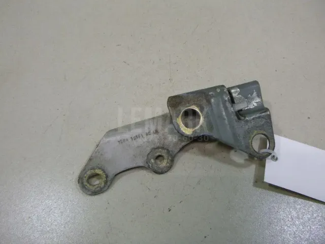 Петля капота левая для  Ford America Escape I 2001-2007