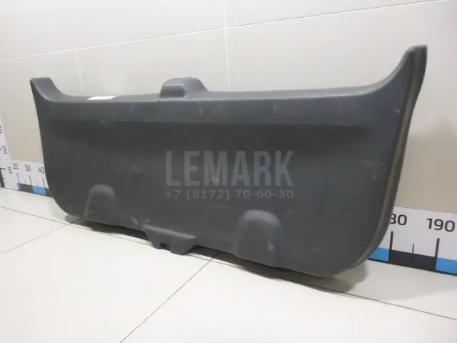 Обшивка двери багажника для  BMW 7-serie E65/E66 2001-2008
