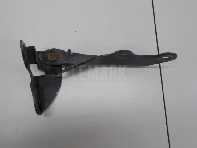 Петля капота левая для  BMW X6 F16/F86 2014-2020