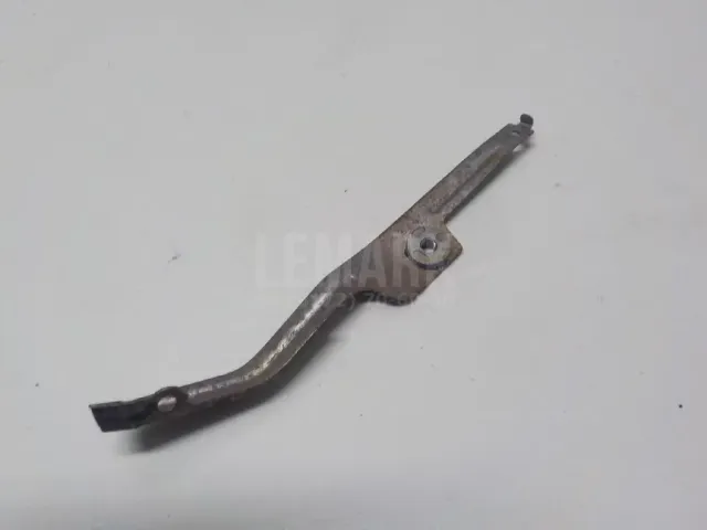 Кронштейн (сопут. товар) для  Ford Focus II 2008-2011