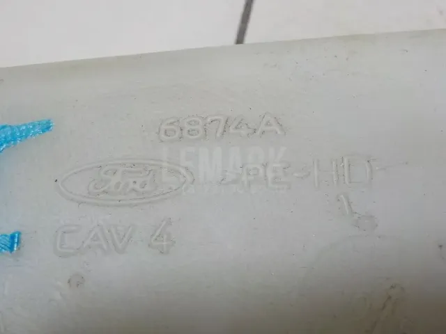 Бачок омывателя лобового стекла