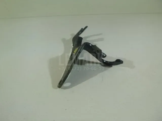 Кронштейн крепления троса КПП для  Ford Fiesta 2001-2008