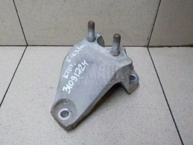 Кронштейн КПП левый для  Chrysler Grand Voyager/Grand Caravan (RT) 2007-2020