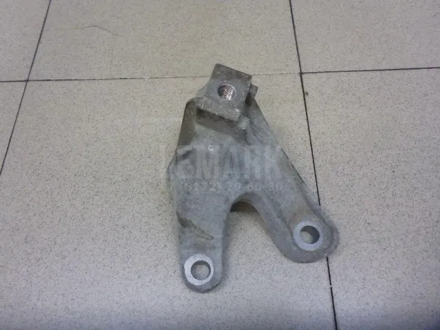 Кронштейн опоры КПП для  Chevrolet Captiva (C100) 2006-2010