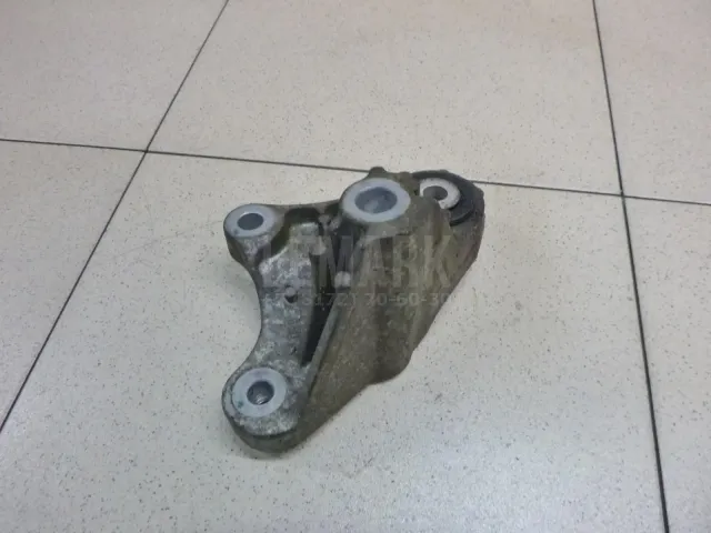 Кронштейн опоры КПП для  Audi TT(8N) 1998-2006