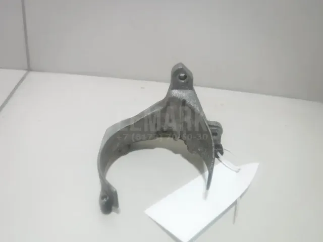 Кронштейн топливного фильтра для  Ford Mondeo III 2000-2007