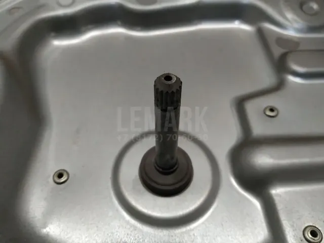 Стеклоподъемник механ. задний правый для  Alfa Romeo Giulietta 2010-2020