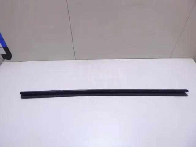 Накладка стекла переднего левого для  DAF 95 1987-1998