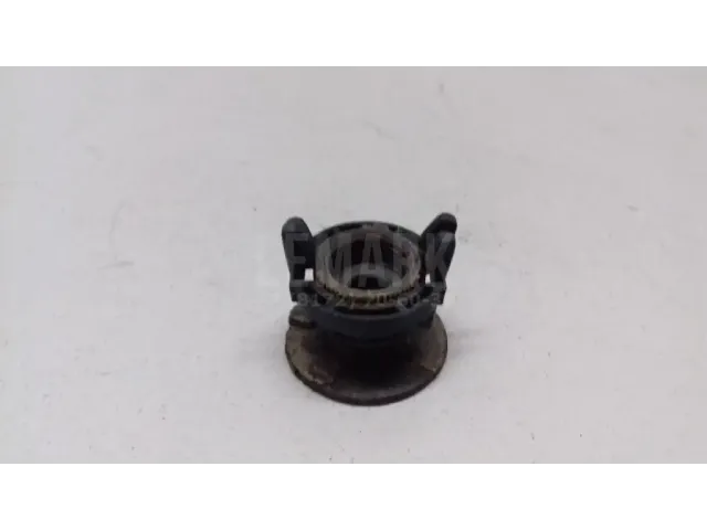 Крепеж фары для  Audi A4 [B6] 2000-2004