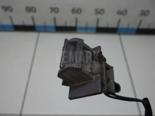 Форсунка омывателя лобового стекла для  BMW X6 F16/F86 2014-2020