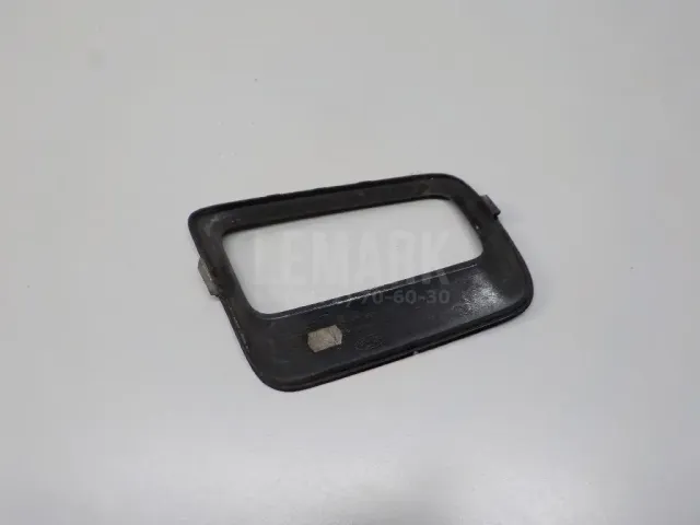 Рамка противотуманной фары левой для  Audi TT(8N) 1998-2006