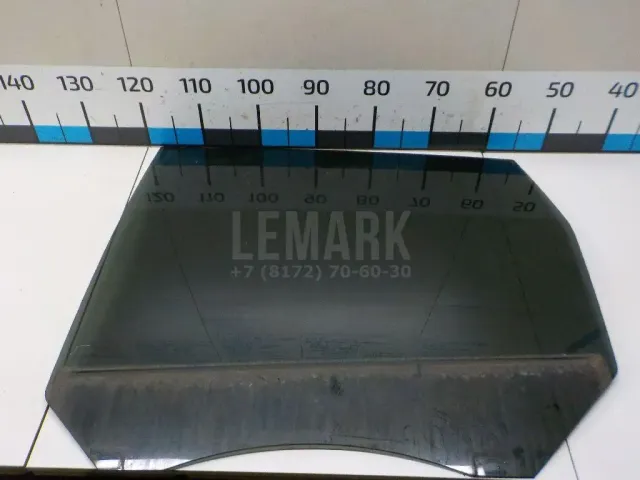 Стекло двери задней левой