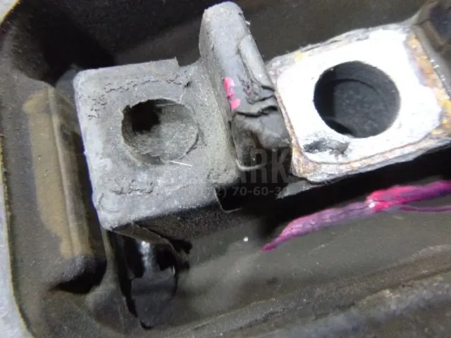 Опора КПП левая для  Audi A3 (8L1) 1996-2003
