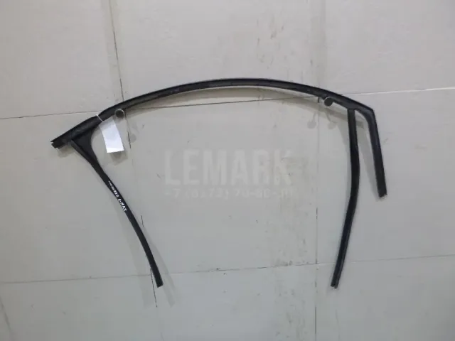 Уплотнитель стекла двери для  Chevrolet Rezzo 2005-2010