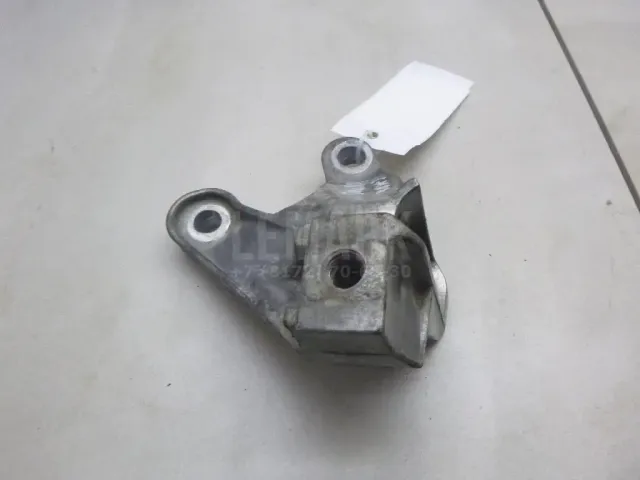 Кронштейн опоры КПП для  Alfa Romeo GT 2004-2010