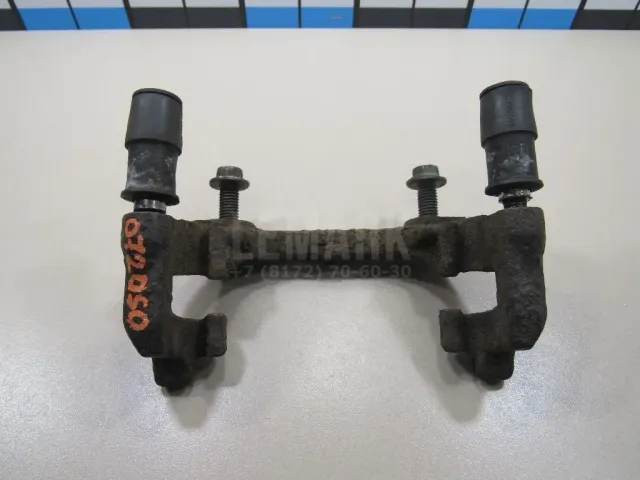 Скоба суппорта заднего для  BMW X6 F16/F86 2014-2020