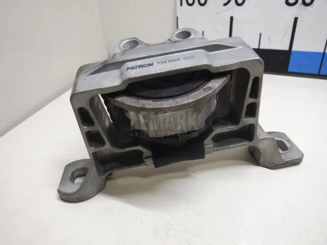 Опора двигателя правая для  Ford S-MAX 2006-2015