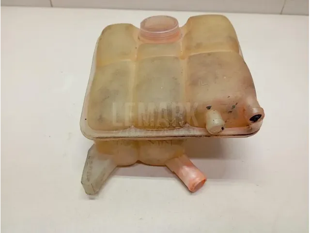 Бачок расширительный