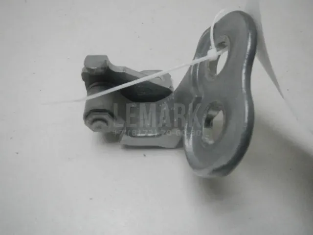Петля двери передней правой нижняя для  BMW 3-serie E90/E91 2005-2012