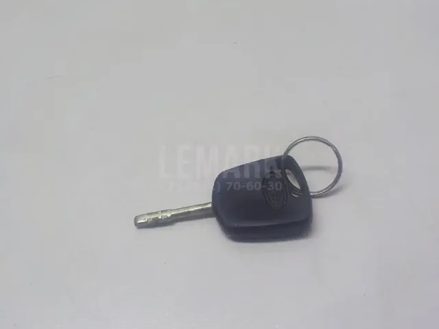 Ключ зажигания для  BYD Flyer 2005-2008