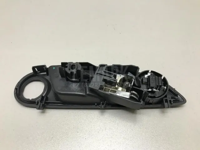 Ручка двери передней внутренняя левая для  BMW X5 F15/F85 2013-2018