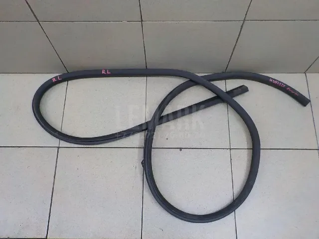Уплотнитель двери для  Citroen Jumper 244 2002-2006