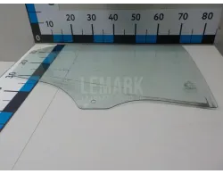 Стекло двери задней правой
