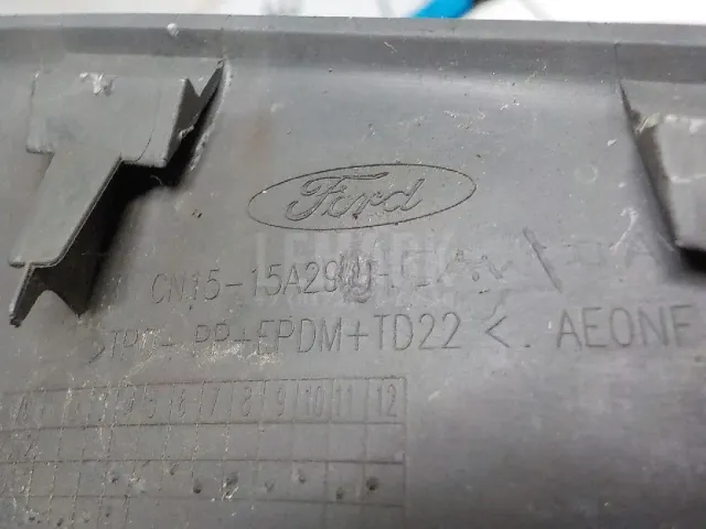 Решетка в бампер правая для  Geely Atlas (NL-3) 2016-2022