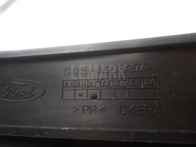 Направляющая стекла двери для  DAF XF 106 2014