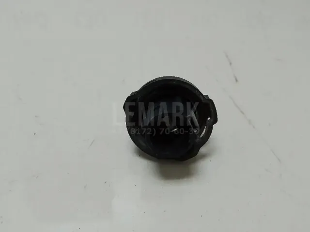 Патрон габаритного фонаря для  Ford Maverick 2001-2007