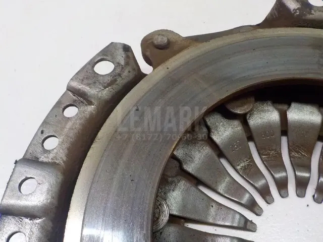 Корзина сцепления для  Ford Fiesta 1995-2001