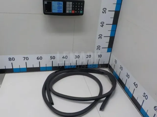 Уплотнитель двери для  BYD Yangwang U8 2023
