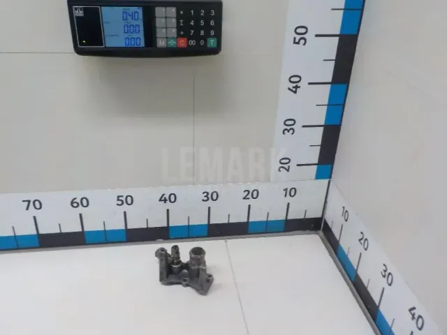 Фланец двигателя системы охлаждения