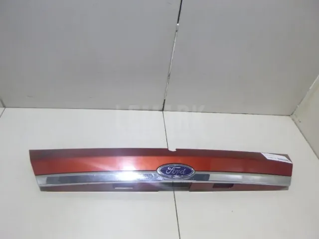 Накладка двери багажника для  BMW 7-serie E65/E66 2001-2008