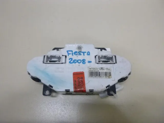 Блок управления климатической установкой для  Ford Fusion 2002-2012
