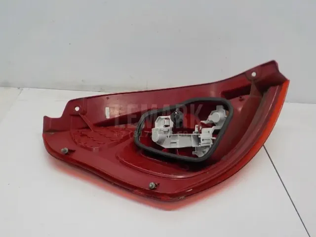 Фонарь задний правый для  Citroen C2 2003-2008
