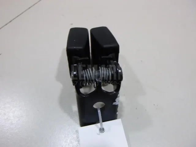 Ответная часть ремня безопасности для  BMW 3-serie F30/F31/F80 2011-2020