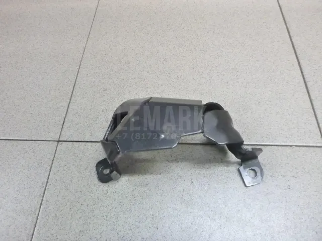 Кронштейн топливного фильтра для  Ford Focus II 2008-2011