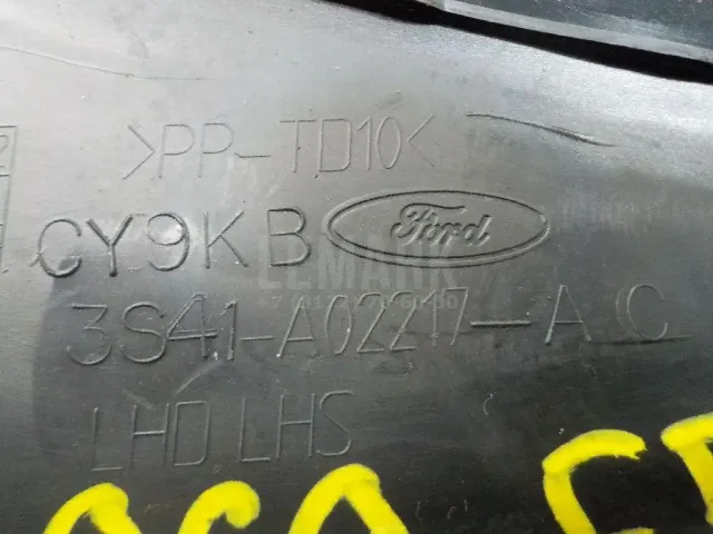 Решетка стеклооч. (планка под лобовое стекло) для  Dodge Nitro 2007-2011