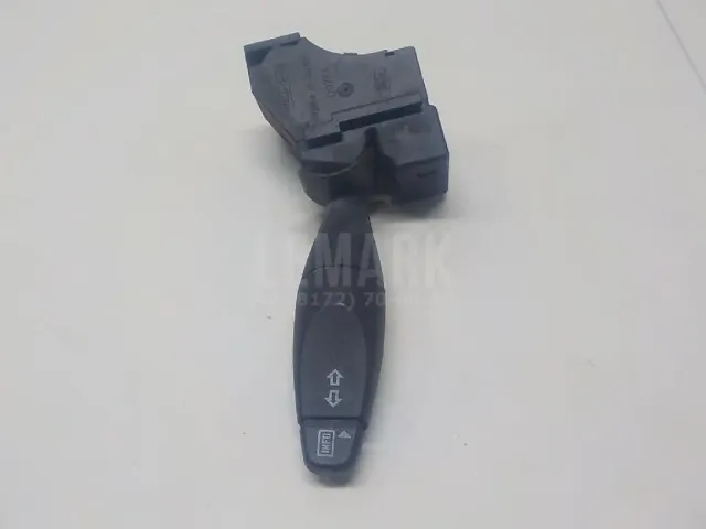 Переключатель поворотов подрулевой для  Honda Accord IV 1990-1993