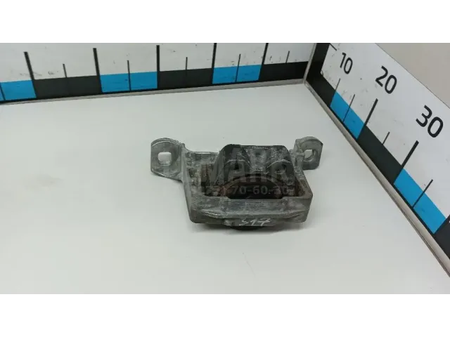 Опора двигателя правая для  Citroen C-Elysee 2012