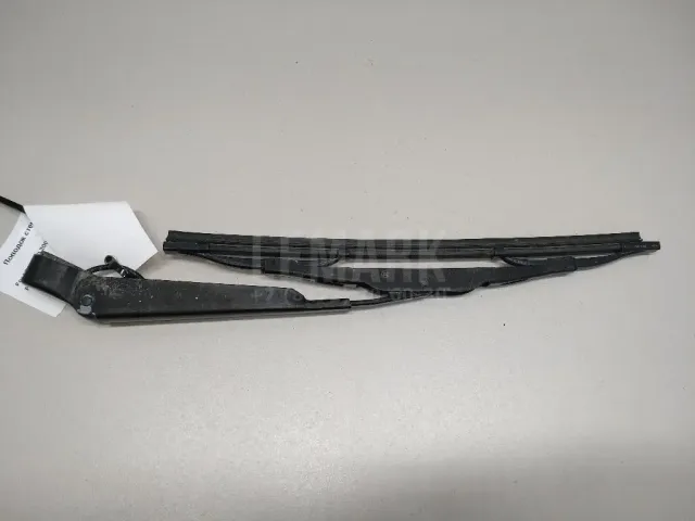 Поводок стеклоочистителя заднего для  FAW J5 2004